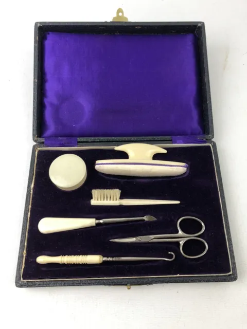 Vintage Manicure Set in Lined Case with Plastic Handles
