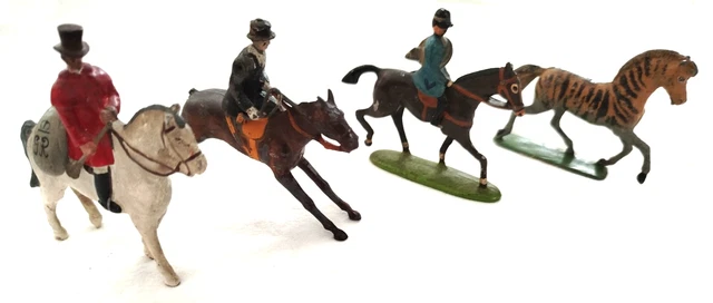Cheval De Trait Miniature Avec Barrière Quiralu - Jouet Ancien En Aluminium, Occasion, Fabrication Française