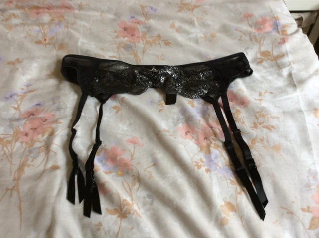 Suspender belt primark sale