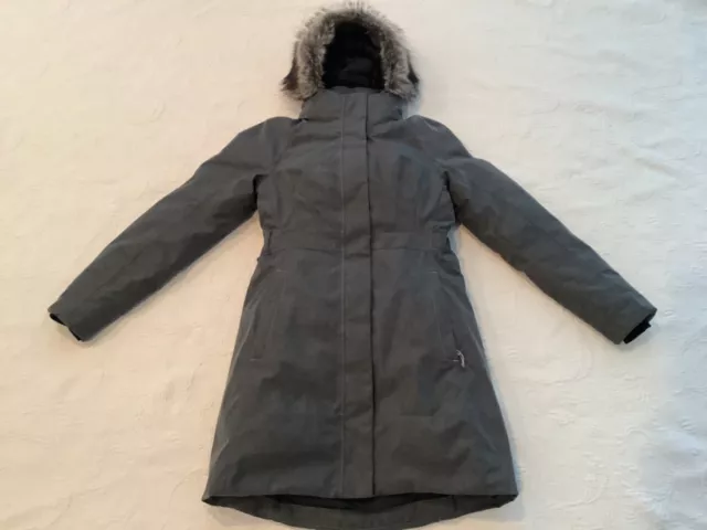 The North Face Arctic Parka in a gray herringbone, size S….excellent condition.