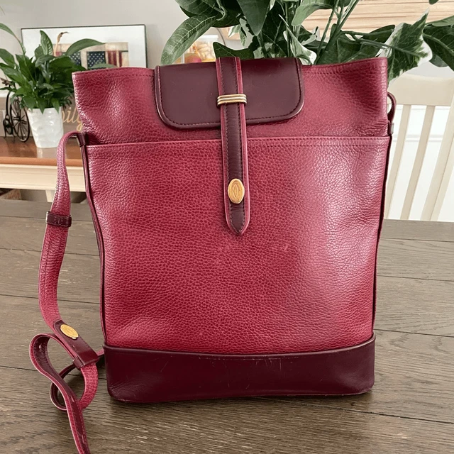 CARTIER Vintage Bordeaux Red Leather Crossbody Saddle Shoulder Bag medium