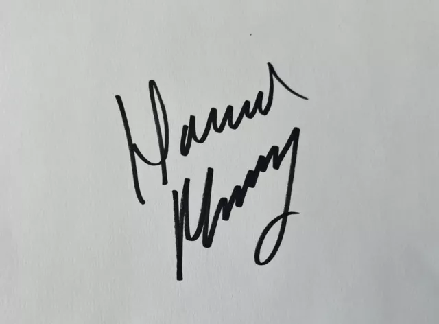 Hand signed signature HANNAH MURRAY, FILM, TV memorabilia autograph