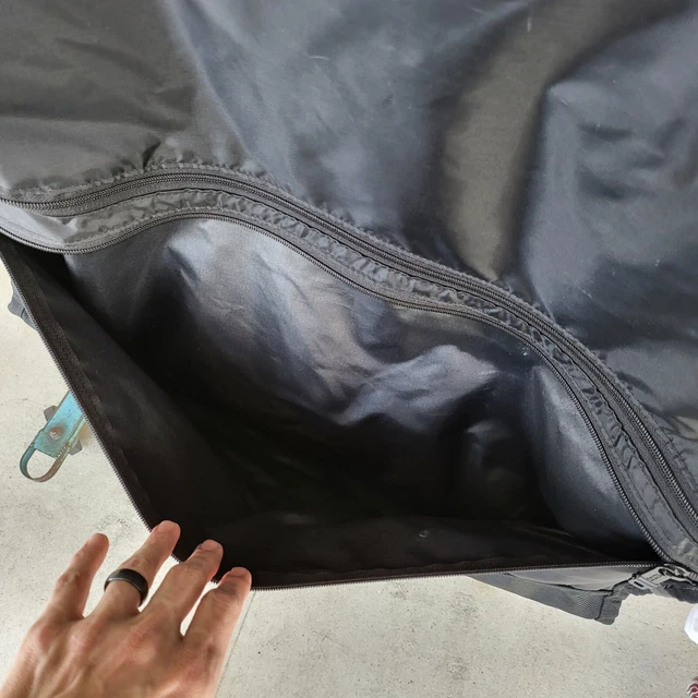 Genuine TUMI Ballistic Nylon Black Bi-Fold Luggage Garment Bag w/Shoulder Strap 10