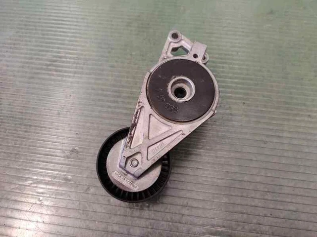 galet tendeur pour VOLKSWAGEN POLO 1.4 TDI 1999 123437 2