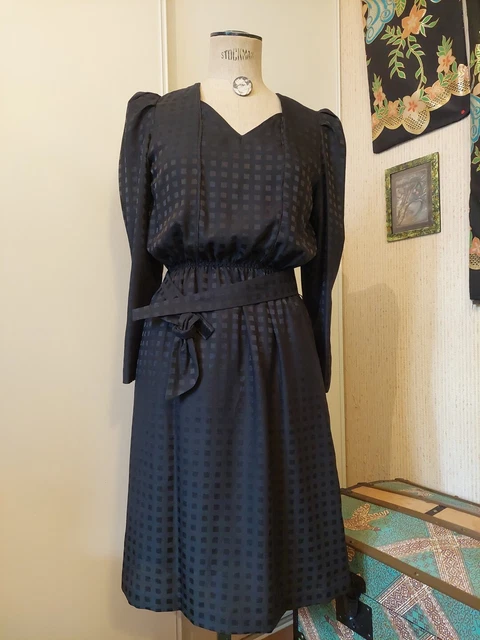 Robe Zara à Paillettes - Taille M - Multicolore Bleu Rose Violet - Manches Ballons - Neuf Avec étiquettes