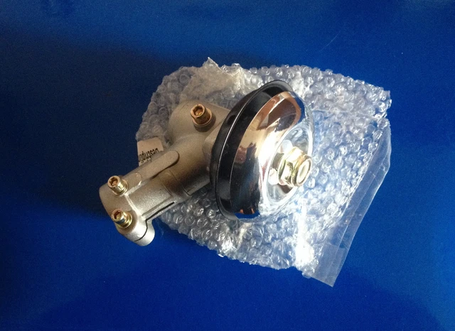 Coppia conica decespugliatore alberino attacco 7 Denti canna 26mm JAPAN Coppia conica decespugliatore alberino attacco 7 Denti canna 26mm JAPAN