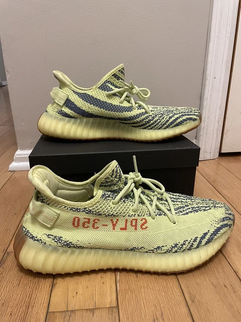 Frozen Yellow Yeezy 350 Size 11 Men’s