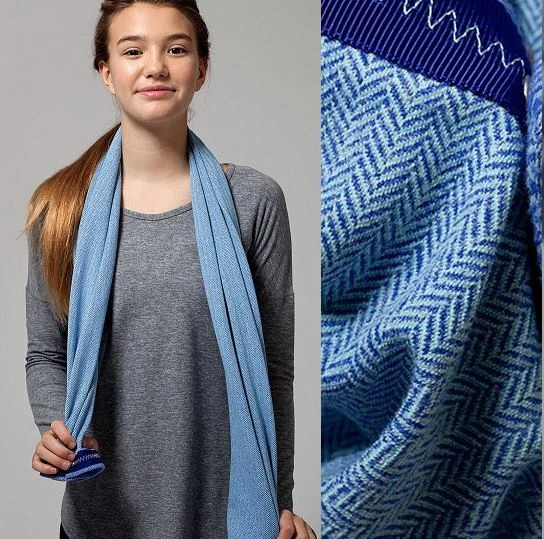 ivivva village chill scarf in heathered herringbone pigment blue toothpaste nwot