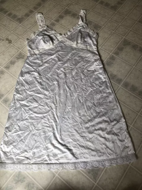 Vintage Capri Collection Silky Nylon Empire Full Slip Lingerie 34” Bust
