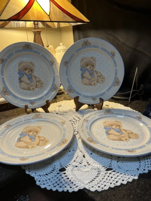 Tienshan Stoneware Theodore Country Bear Dinner Plates--Set Of 4--10.5''
