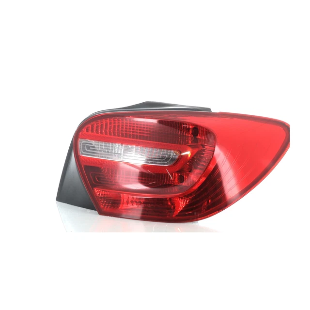 Feu Arrière Droit Pour Mercedes-Benz Classe B W246 (2015>) - Réf. A2469068800 (Occasion)