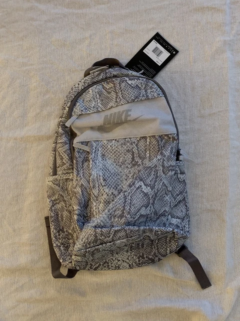 Lebron courtster best sale backpack