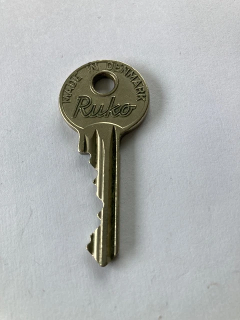 RUKO DOOR KEY - Made in Denmark - ref 5L1445 £5.10 - PicClick UK