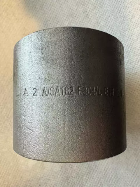 2" Socket Weld Pipe Coupling A/SA182 F304/F304L 126 B16 3M stainless steel