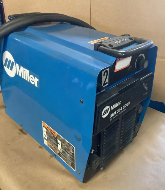 Miller XMT 304 CCCV INVERTER AUTOLINE Welder Has Been Refurbished ser LC312591