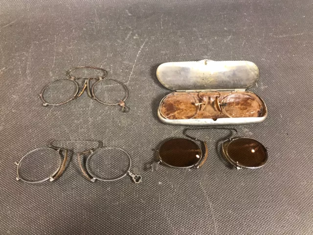 Lot de 4 anciennes paires de lunettes bésicles lorgnons 1 paire monture en or