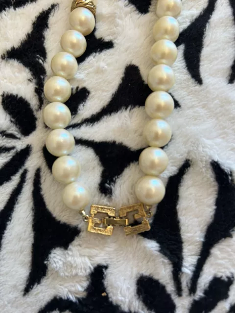 VINTAGE GIVENCHY NECKLACE Pearl $395.00 - PicClick