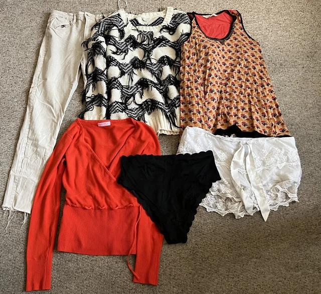 Ladies. Clothes.  Bundle Size L