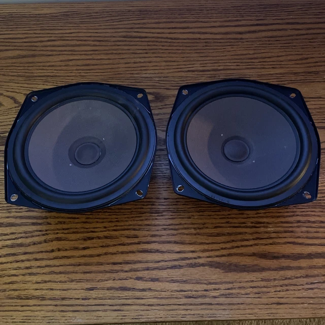 Pair Of Vintage ADS 8-Inch 4 OHM Alnico Speakers Woofers From L520’s. Tested. Pair Of Vintage ADS 8-Inch 4 OHM Alnico Speakers Woofers From L520’s. Tested.