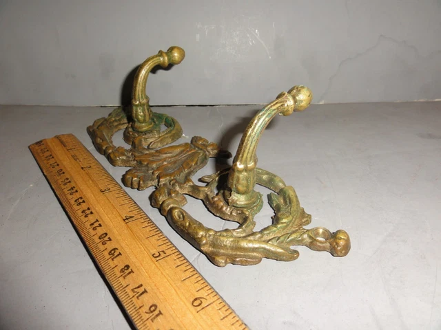 Antique Brass Double Hook Wall Decor Hanger Great For Coat Hat Etc Victorian Old 8