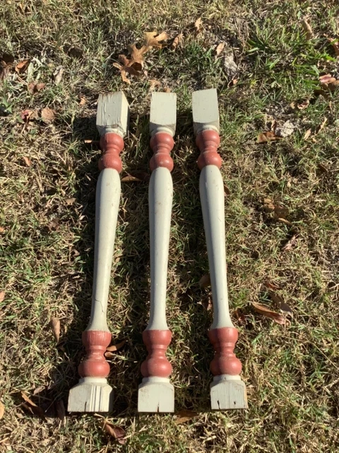 Antique Wood Stair Porch Railing Baluster Spindles architectural salvage Vtg