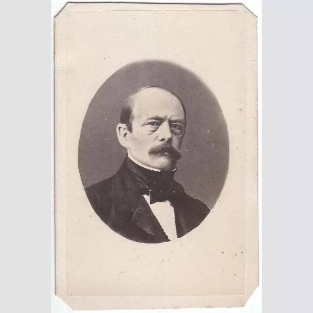 Graf von Bismarck, Aufnahme um 1865