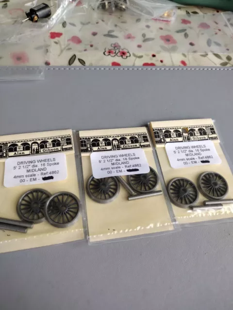 Alan Gibson OO/EM Driving Wheel Set  0-6-0. Brand New 00/EM Gauge