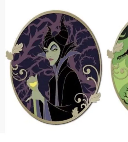 MALEFICENT FROM SLEEPING Beauty Gold Castle 3D with Four Towers