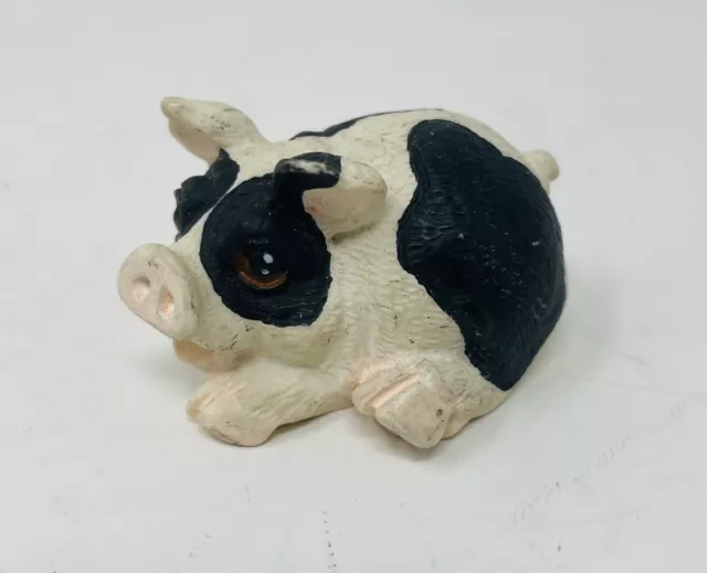 Black& White Pig Figurine,1.5" x 1"