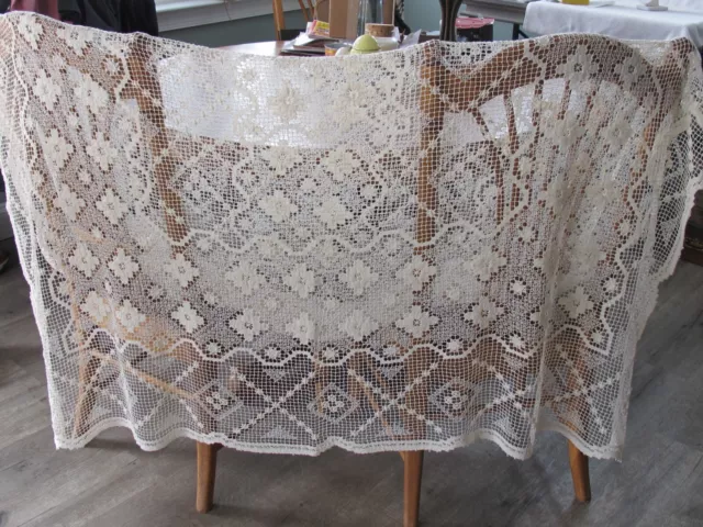 Beautiful Antique Handmade Crochet Filet Lace Tablecloth Coverlet 82x132 Ivory