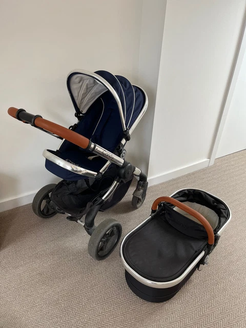 iCandy Peach pushchair / pram inc carrycot