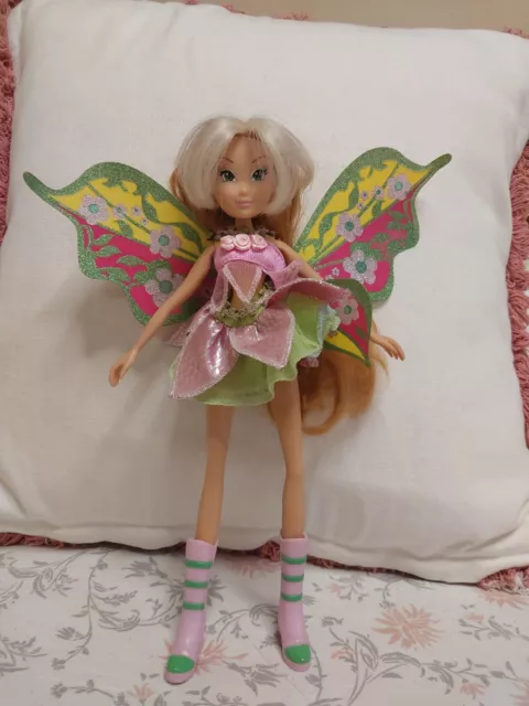 Muñeca FLORA WINX CLUB BELIEVIX - Fairy Giochi Preziosi