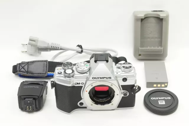 "2,040 shots" OLYMPUS OM-D E-M5 Mark III 20.4MP Digital Camera Silver #240301d