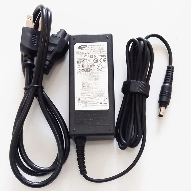 OEM Genuine Battery Charger For Samsung Q430-JSB1US NP300E5A NP300V5A NP350U2B