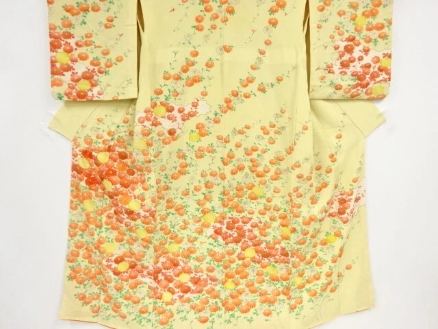 45273# Japanese Kimono / Antique Kimono / Embroidery / Kiku