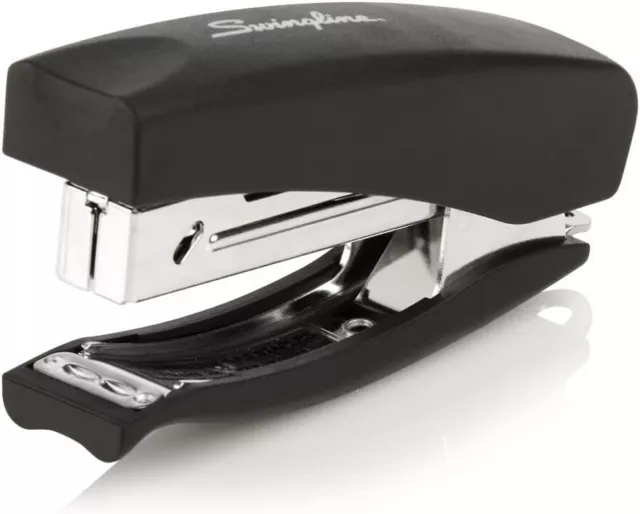 Swingline COMPACT STAPLER SOFT GRIP 20 sheet capacity. BRAND NEW IN BOX