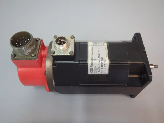 A06B0522B0427000 -FANUC - A06B-0522-B042-7000+A290-0521-V542 AC Servo motor USED 2