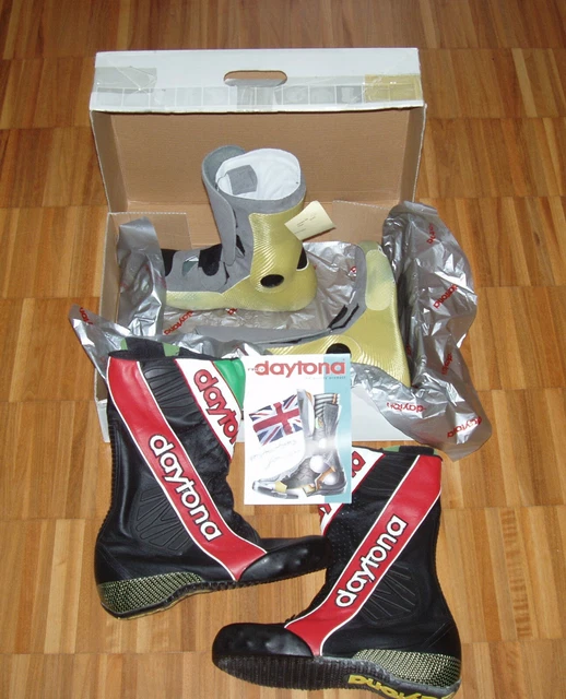 DAYTONA SECURITY EVO Gp Motorcycle Race Boots Air Size 9.5 44