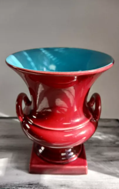 VTG Red Wing USA Glazed Red Turquoise Trophy Handled Urn Ceramic Art Vase 871