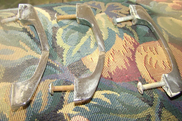 3 VTG Chrome Cabinet Door or Drawer Handles/Pulls 4"