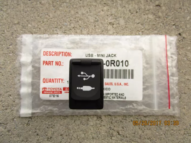 13 - 17 Toyota Avalon Auxiliary Aux With Usb Adapter Stereo Jack Brand New 0R010