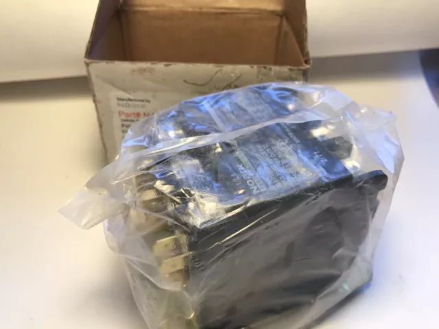 3P 40A 24V OEM Noark Contactor replaces CTR1795 / CTR-1795 / CTR01795/ Trane