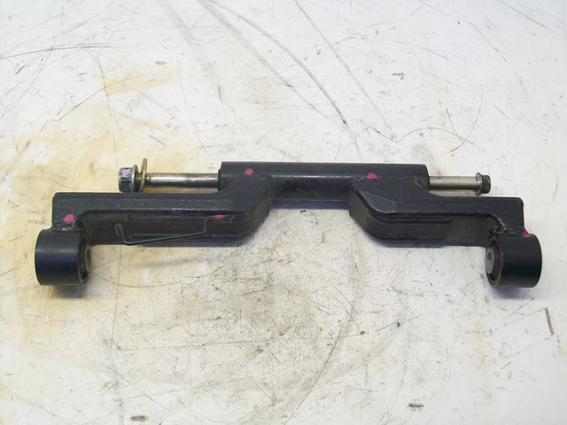 ENGINE MOUNT FOR SYM JOYMAX 250 I FROM 2008 (e38112)