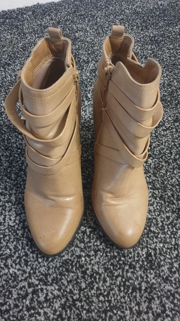 Miss selfridge tan boots deals