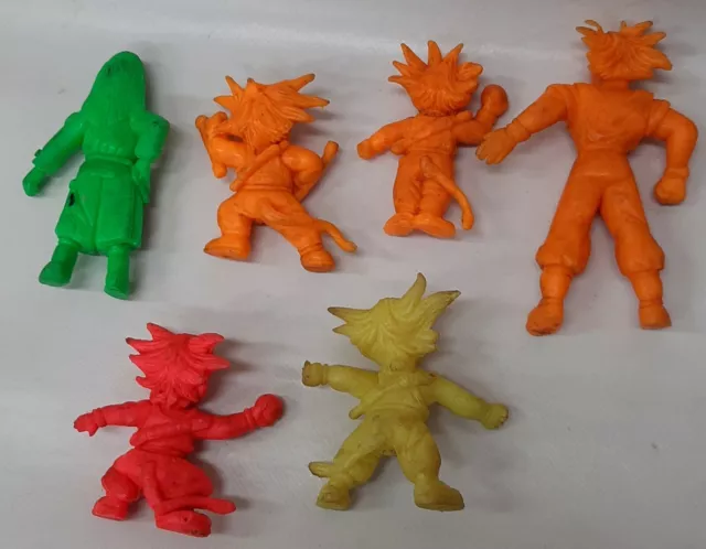 Lote figuras de goma de Goku 2