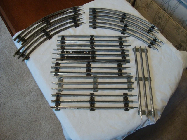 Vintage Lot of  10 Lionel Train 027 Gauge 6 straight 4 Curved Track 9"
