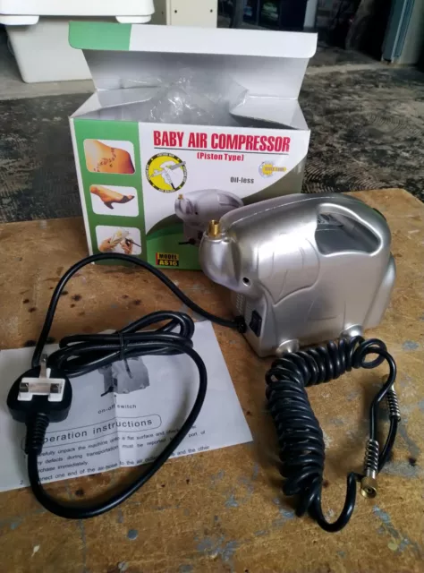 Air compressor AS16 suitable for airbrushing