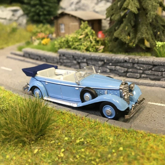 Modèle Réduit Brekina - Mercedes Benz L 206 D Fourgon Bleu - Échelle 1:87 (HO)
