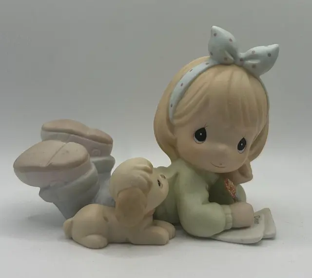 Precious Moments FRIENDS WRITE FROM THE START 2000 Porcelain Figurine C0021