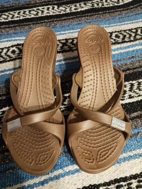 Crocs Cyprus High Heel Strappy Sandals Women's Size 9 Bronze Brown Slip On